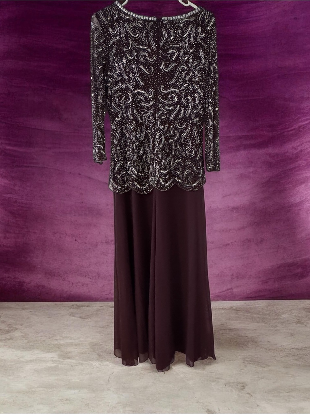 Pisarro Nights Beaded Evening Gown I Deep plum Burgundy I Size 8 - Picture 3 of 8